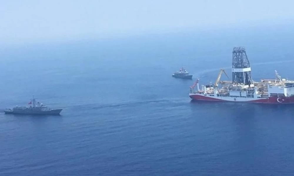 «Αποχωρεί» το γεωτρύπανο ΓΙΑΒΟΥΖ από την κυπριακή ΑΟΖ;